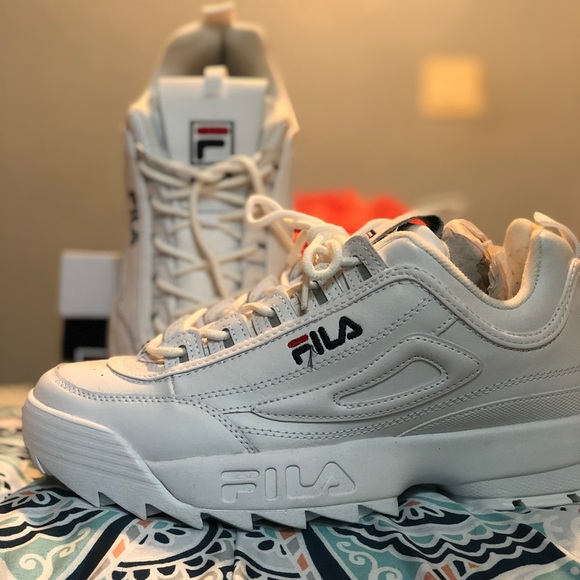 White FILA’s - Picture 3 of 3